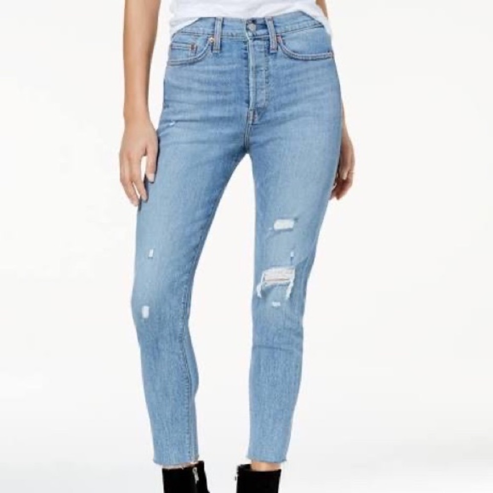 Levi’s Wedgie Skinny High Rise Jeans